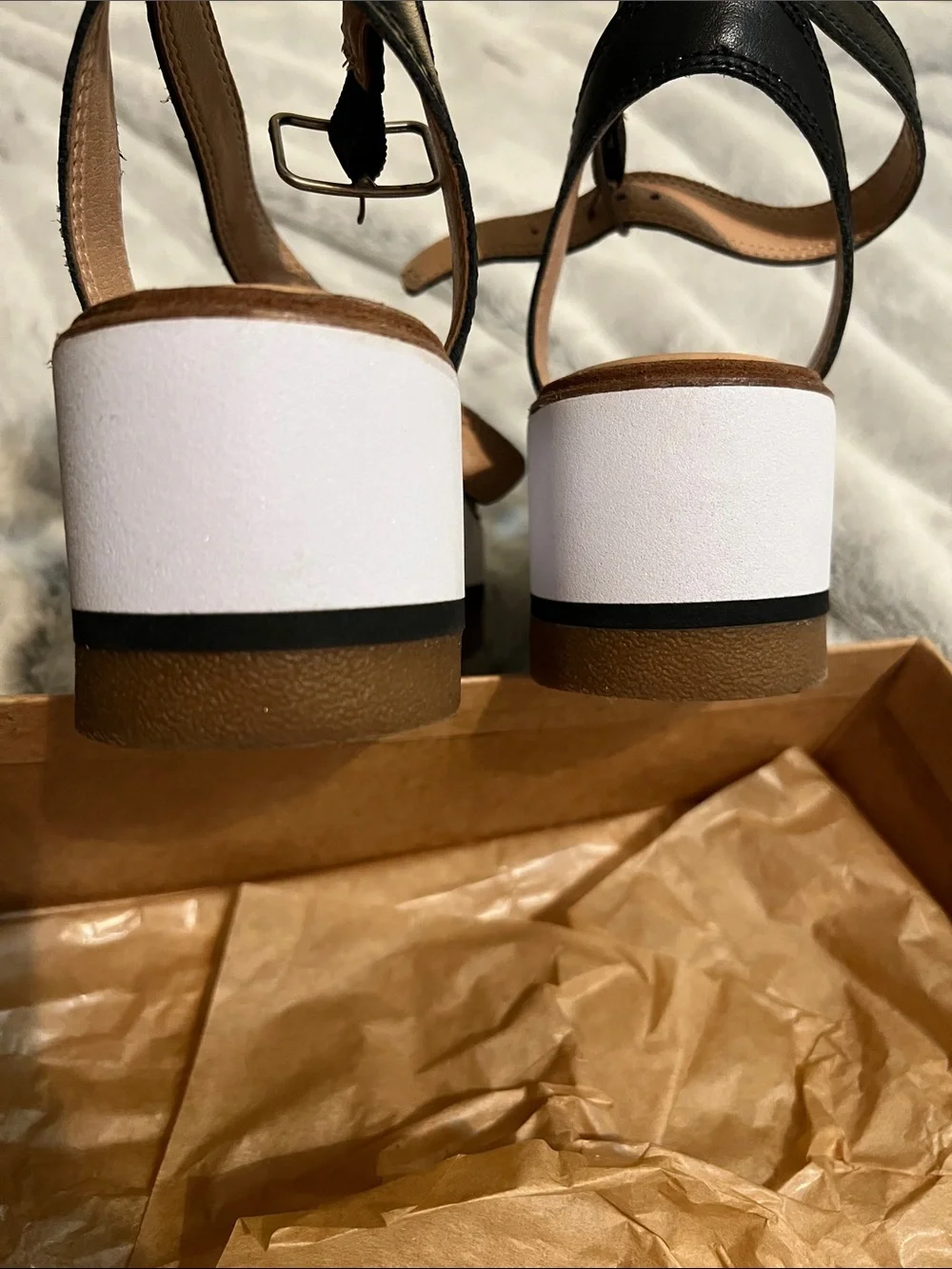 Lucky Brand Black and white Platform Sandals